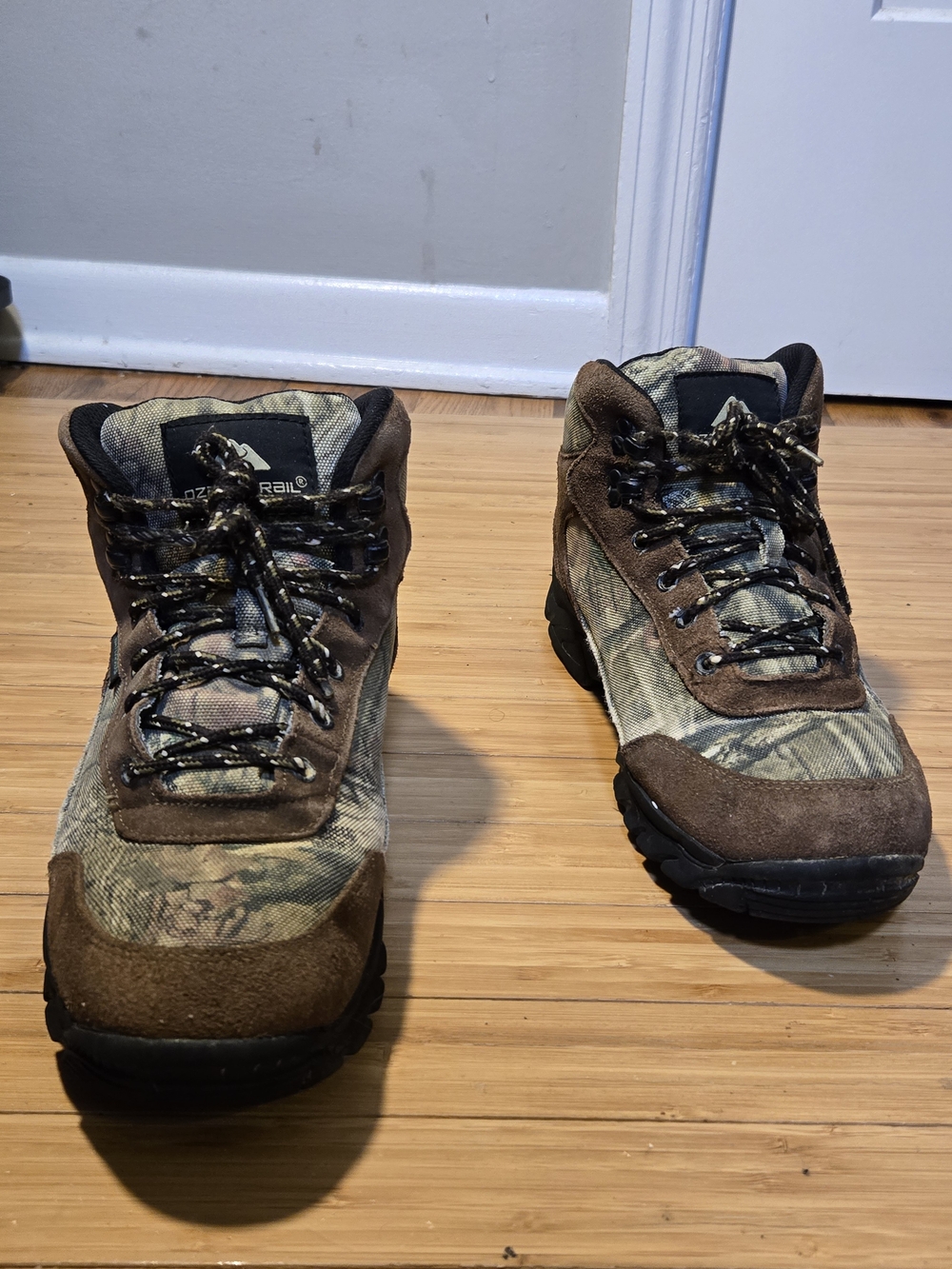 Realtree Camouflage Brown Men's Hiking Boots